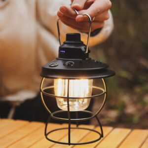 Outdoor camping lamp with retro lighting, ultra-long battery life, suitable for camping grounds, can be charged wirelessly and is portable.